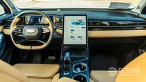 Geely Boyue L