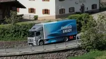 I test del Mercedes eActros 300