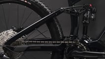 Cycles Devinci Dazzles With The 2023 E-Troy Electric Mountain Bike