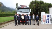 La consegna dell'Iveco S-Way Fuel Hero a Smet