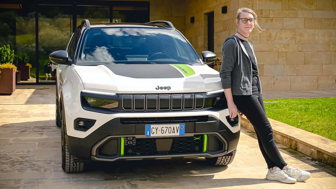 Jeep Avenger 4xe (2025) im Test