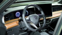 2025 Volkswagen Tiguan SEL R-Line Interior