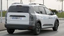 Dacia Jogger Facelift (2026) Erlkönig
