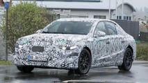 Mercedes E-Klasse EQ als Erlkönig