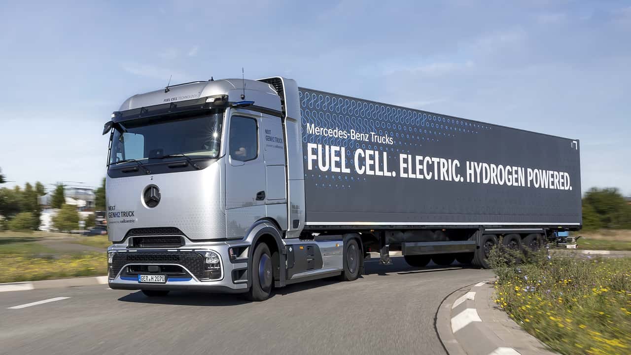 Mercedes-Benz NextGenH2 Truck 2026