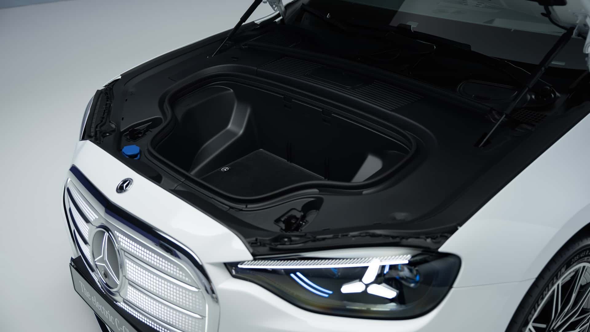 2027-mercedes-benz-c-class-ev.jpg