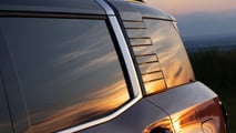 2027 Mitsubishi Pajero