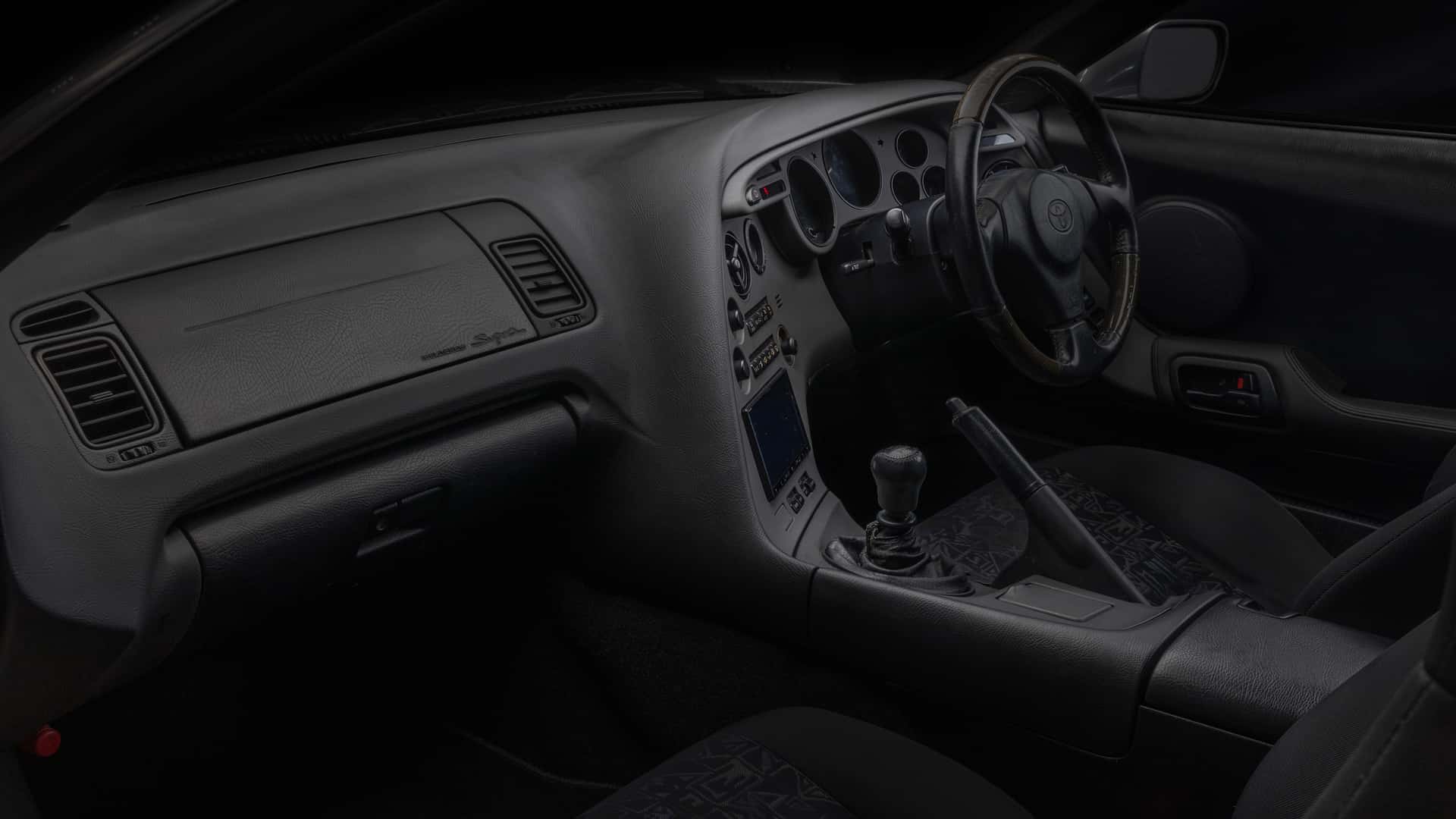 تویوتا در حال آماده سازی پانل ابزار جدید برای خودروی اسپرت 30 ساله خود است.