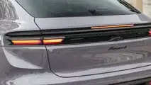 Porsche Macan 4 EV (BR)