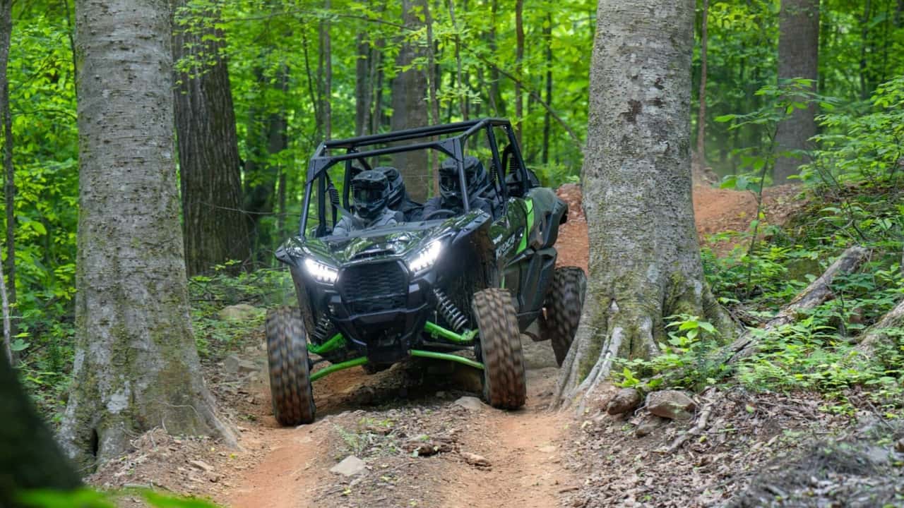 Kawasaki Teryx KRX 1000 TR And KRX4 1000 TR