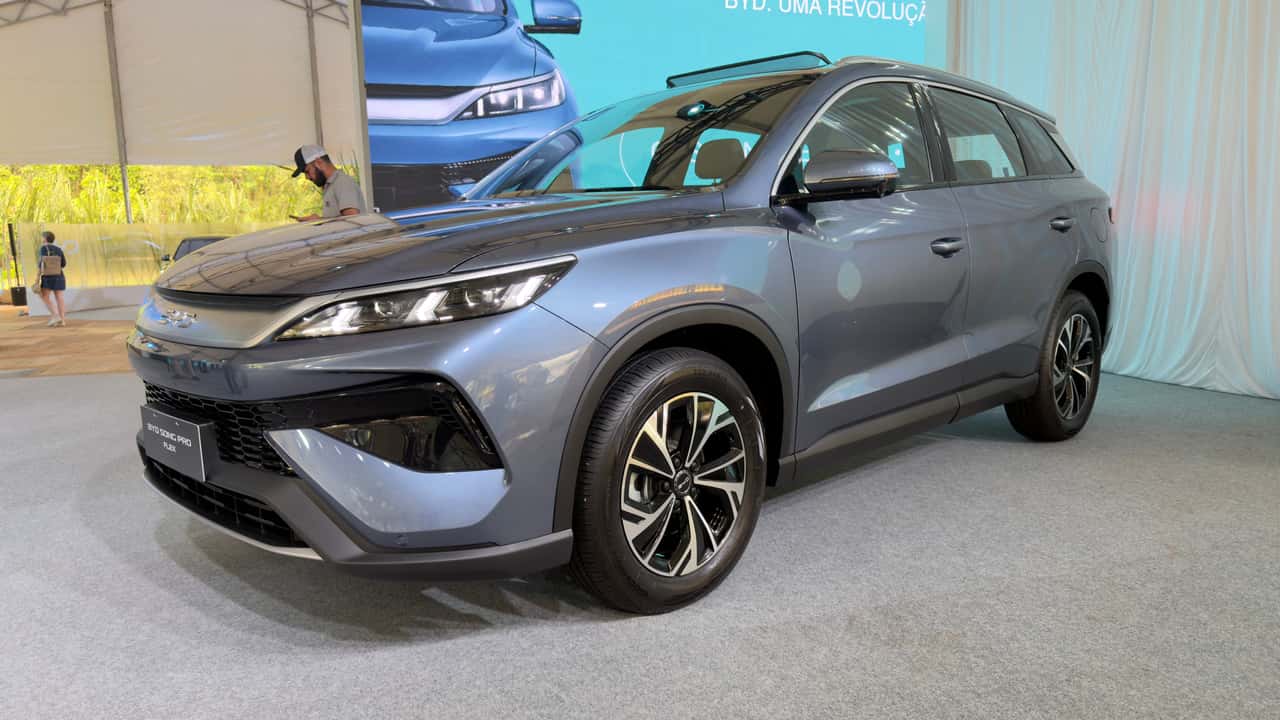 BYD lança Song Pro 2027 com conjunto híbrido flex, mais equipado e por R$ 176.990