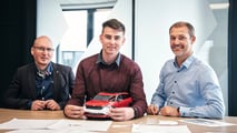 Skoda Kodiaq als Papiermodell im Maßstab 1:10