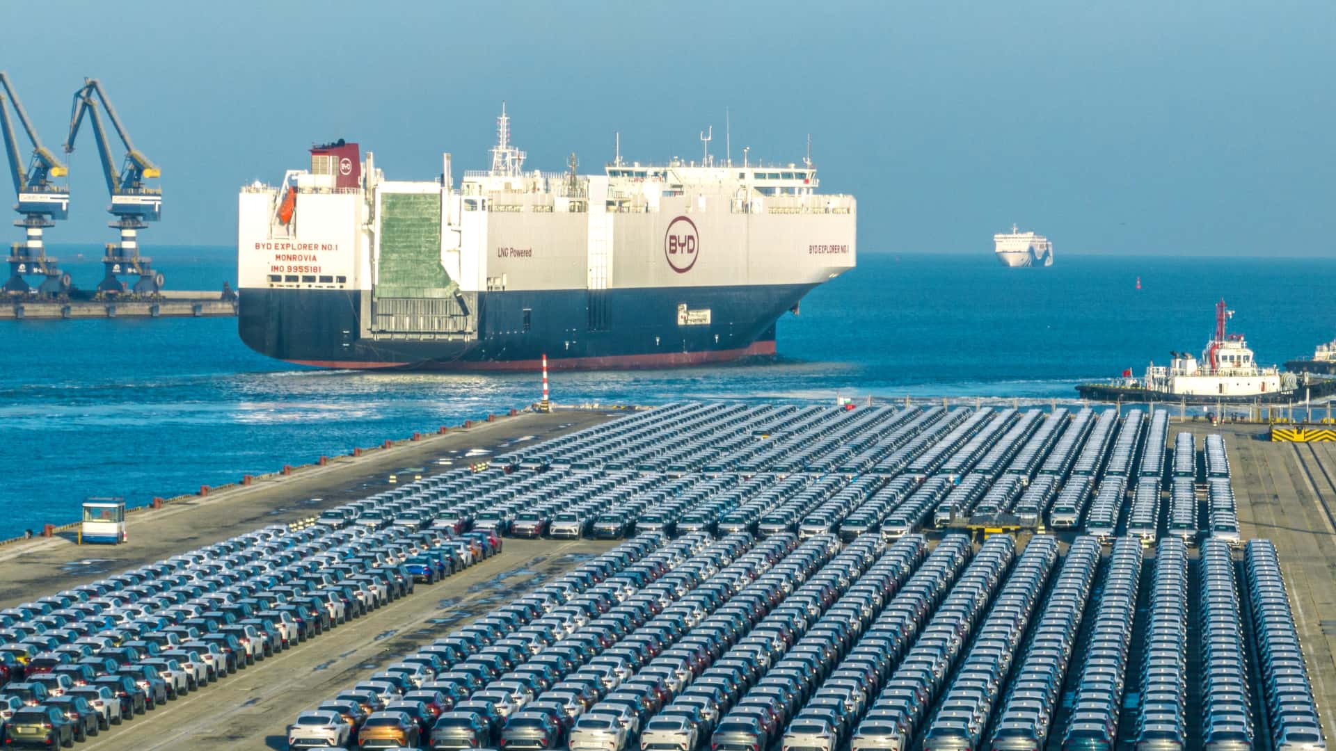 Disrupción Histórica: Precios del Petróleo Impulsan Ventas Récord de Vehículos Eléctricos en 50 Países