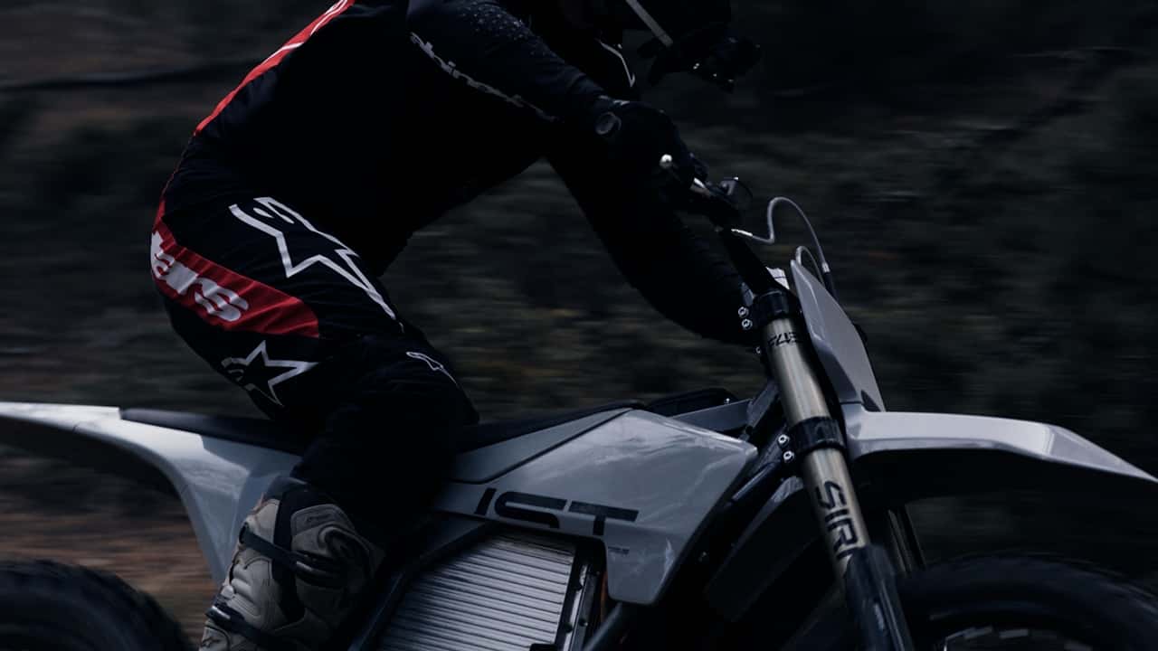 LiveWire x Dust Moto Pulse