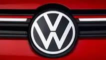 فولكس واجن جولف GTI (2024)
