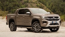 Foto - Volkswagen Amarok (2023), la prova su strada