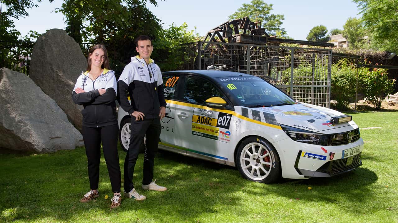 Planes deportivos Opel 2024