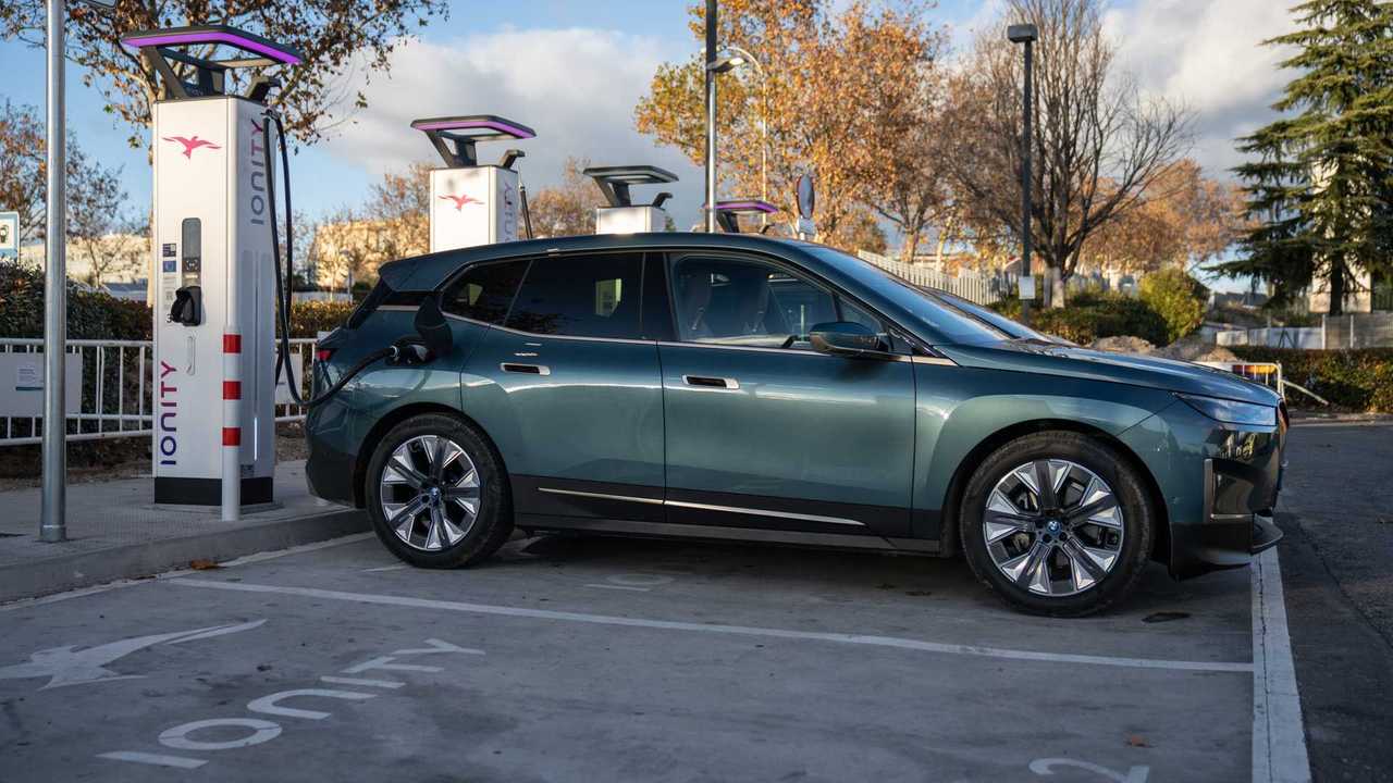 BMW iX 2022, primera prueba