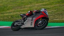 Ducati V21 L - Action