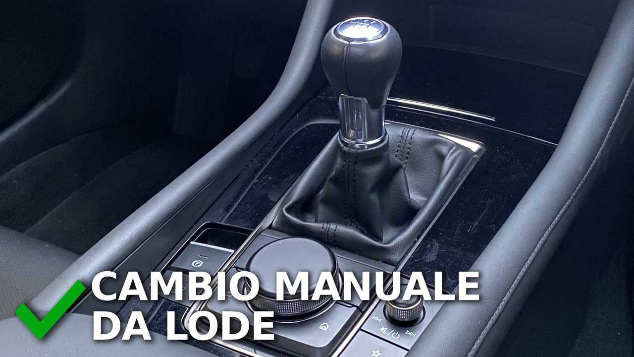 Foto - Mazda3 Exclusive 2.0 e-SkyActiv X 6MT (2022), Pro & Contro