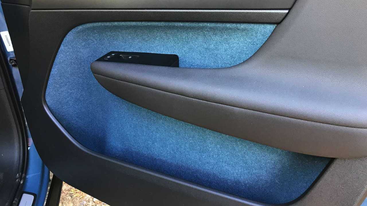 Avaliação Volvo C40 Recharge - Brasil