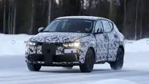 Alfa Romeo Tonale (2022) Erlkönig in der Wintererprobung