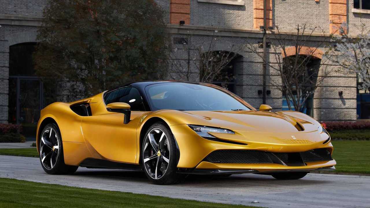 ferrari_sf90_spider_83