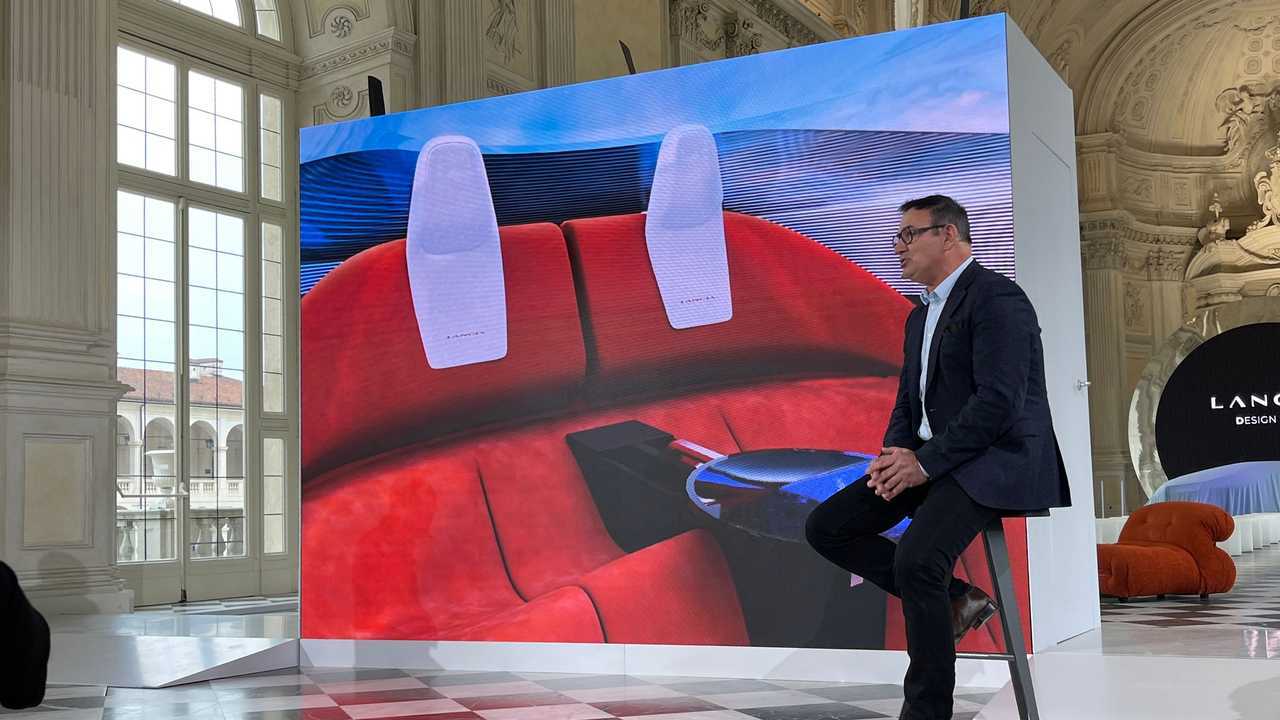 Lancia design futuro interni esterni