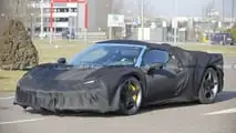 Ferrari 296 VS (2025) Erlkönig