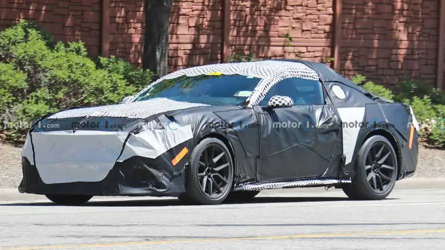 2024-ford-mustang-mach-1-side-view-spy-photo.webp