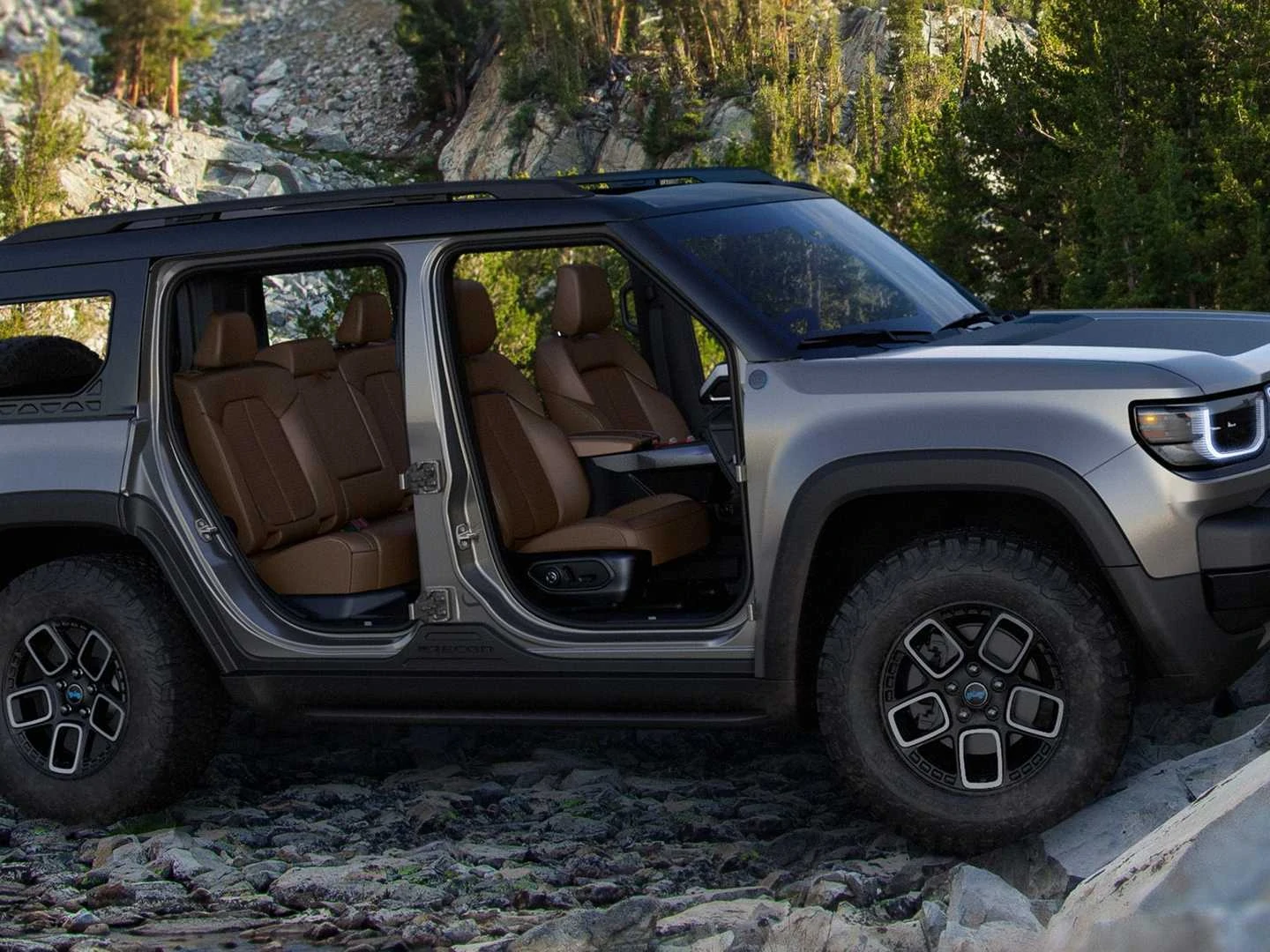 Jeep reveals 2024 Recon, 2024 Wagoneer S, 2023 Avenger electric SUVs