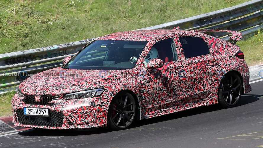 Yeni Honda Civic Type R, bir kez daha kameralara yakalandı
