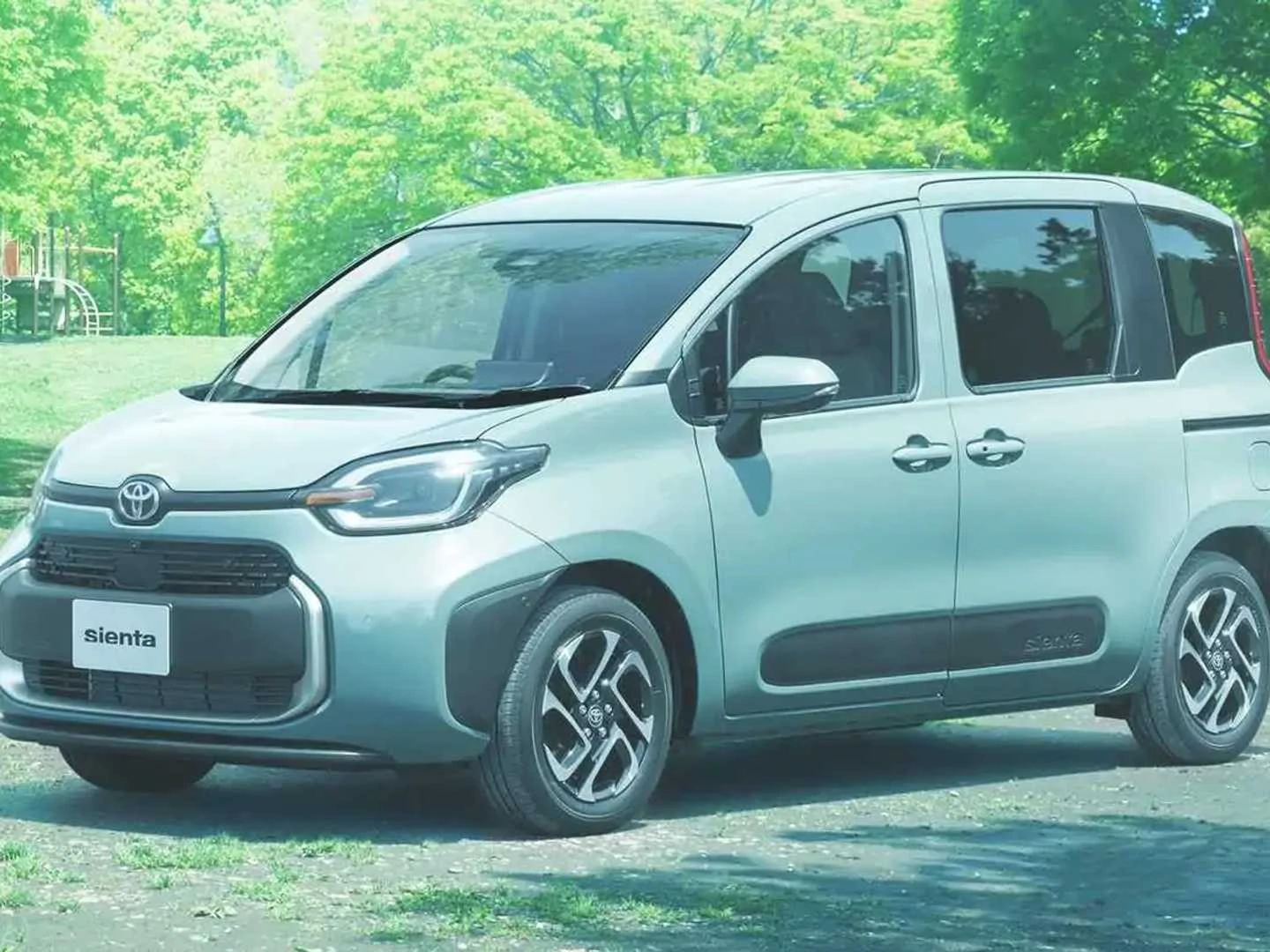 Toyota Sienta: Kompakter Hybrid-Siebensitzer feiert Japan-Debüt