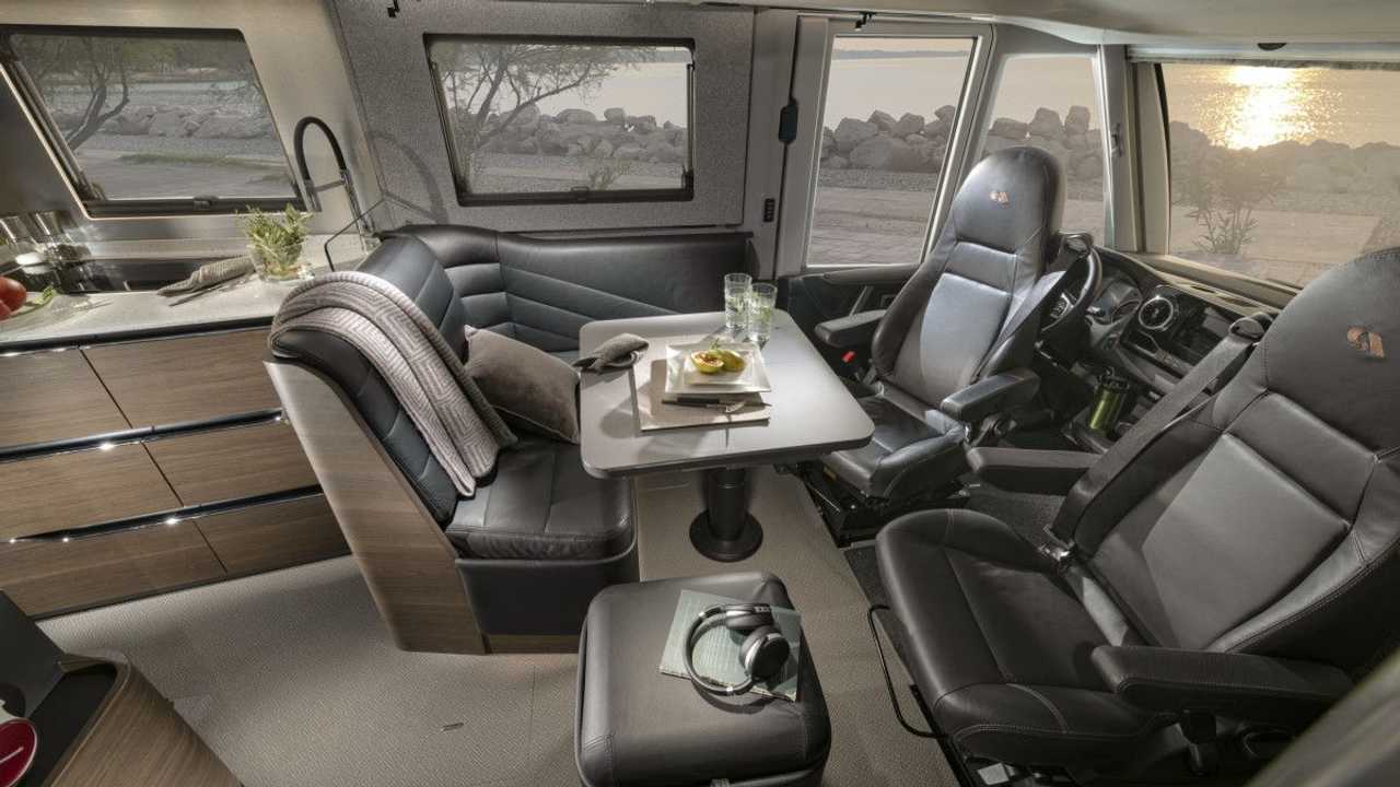 Adria Supersonic autocaravana integral