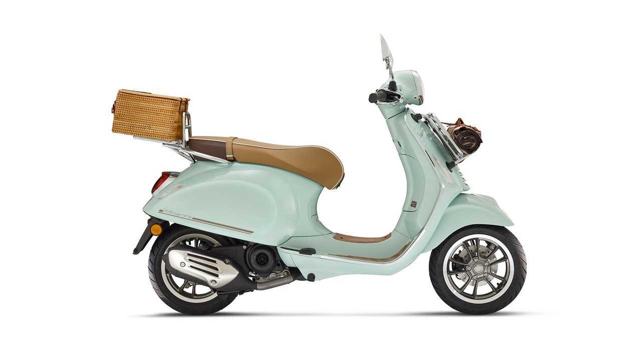 Piaggio Vespa Pic Nic (2022)