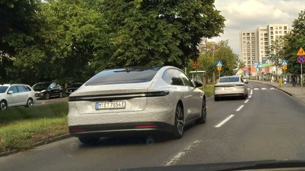 Прототипы NIO ET7 заметили в Польше NIO ET7 spotted in Poland