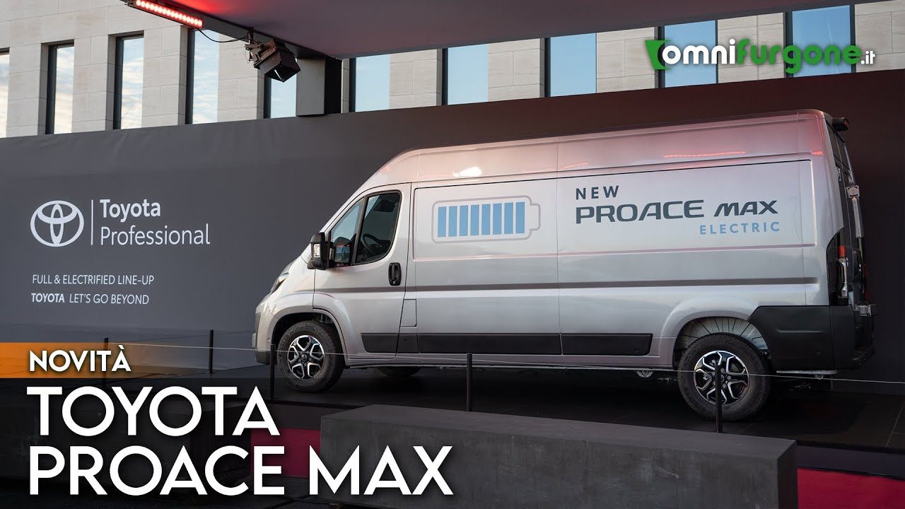 Ecco Toyota PROACE MAX il large van della gamma Professional.