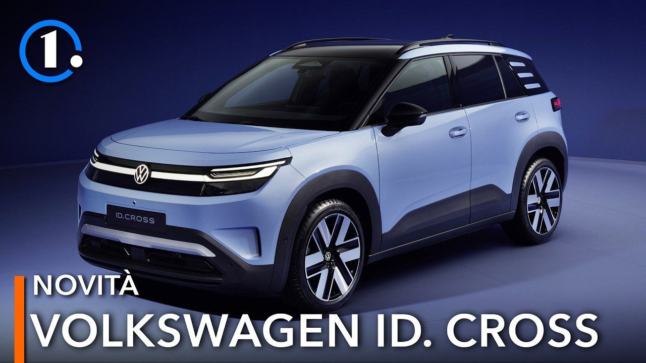 È più GRANDE di una T-ROC e si parcheggia MEGLIO: Volkswagen ID. Cross