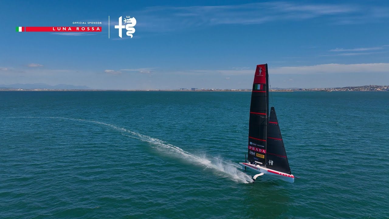 ALFA ROMEO x LUNA ROSSA - PASSION FLOWS STRONG