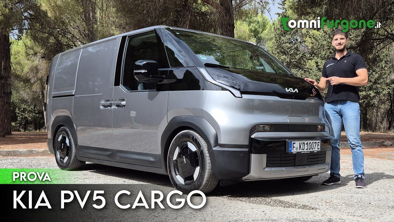Kia PV5 Cargo, la prova del FURGONE più FUTURISTICO che c'è